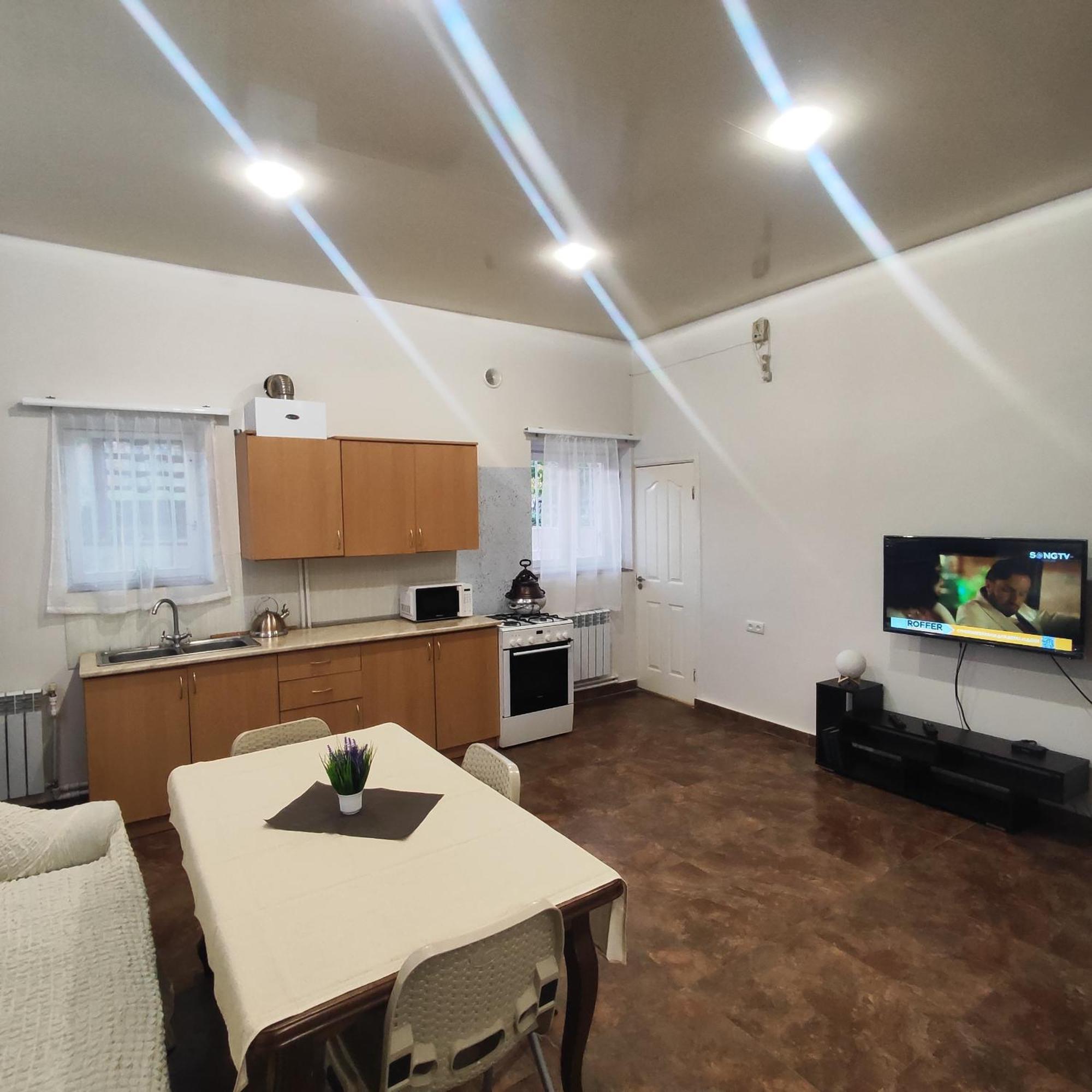 Lanj In Eco Garden/ Guest House Nurnus 외부 사진