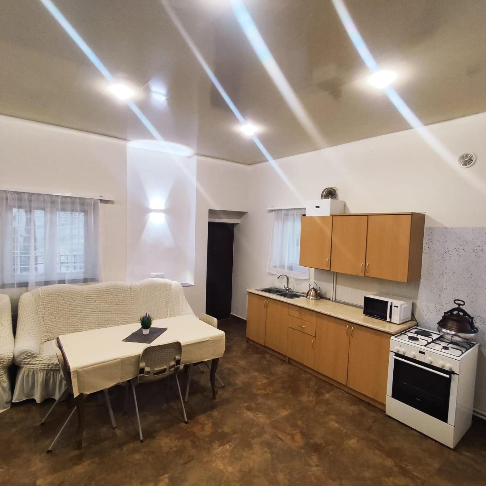 Lanj In Eco Garden/ Guest House Nurnus 외부 사진